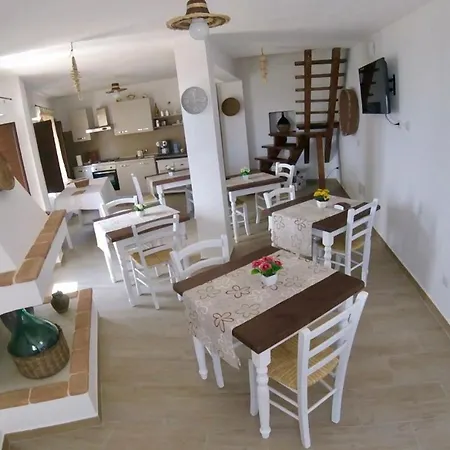 Serraenna Bedrooms Baunei