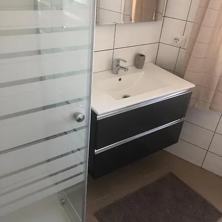 Serraenna Bedrooms 3*