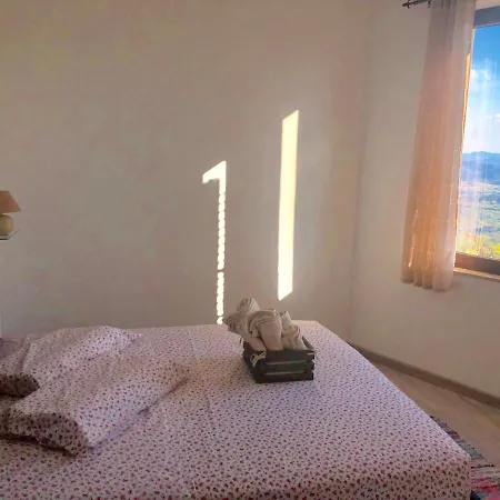Serraenna Bedrooms Couette-café *