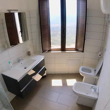 Serraenna Bedrooms Nocleg ze śniadaniem Baunei