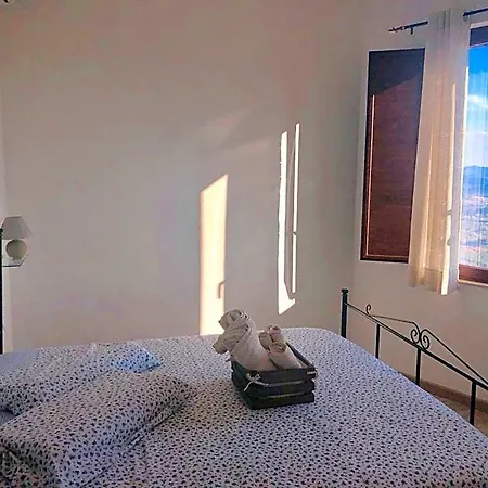 Nocleg ze śniadaniem Serraenna Bedrooms